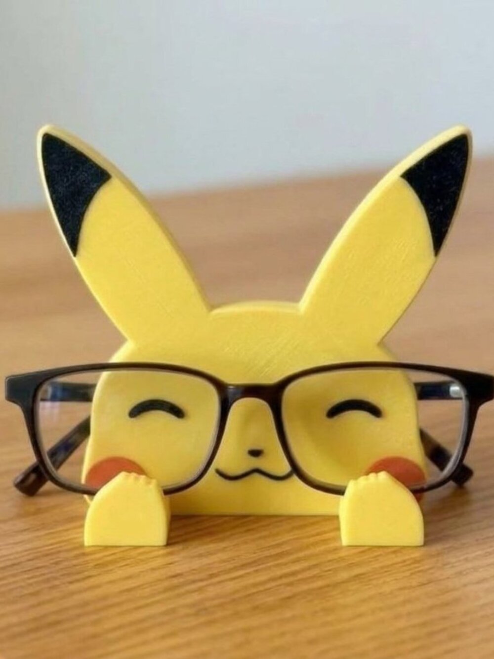 Pikachu glasses holder stand